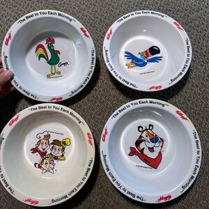 4 1995 Vintage Kellogg Cereal Bowls